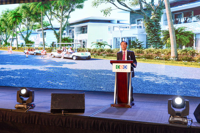 Ông Nguyễn Thế Lam,  đại diện CEO Group giới thiệu Dự án Sonasea Villas & Resort